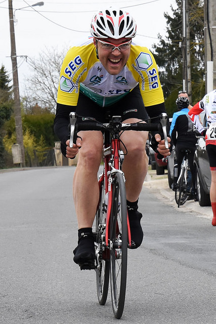 Thierry Lamy à Moulins sur Yevre dans le dernier tour